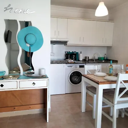 Vista Oceano&piscina, Aircon Y Wifi Rapido Pdc Apartmán Puerto del Carmen (Lanzarote)