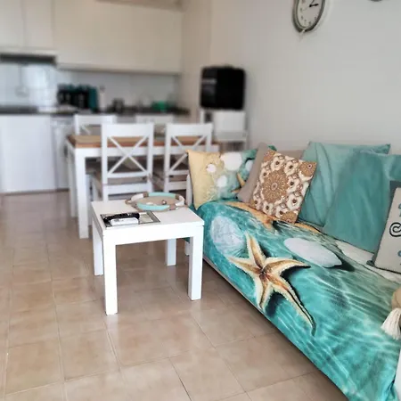Apartment Vista Oceano&piscina, Aircon Y Wifi Rapido Pdc *